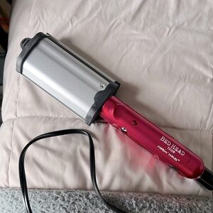 MAKE AN OFFER - BED HEAD Tigi MAKIN WAVES “S” Tourmaline Pink Hair Waver